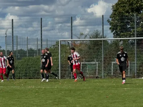 Szene aus dem Spiel STV Deutenbach 2 – 1. FC Heilsbronn, Bild 5
