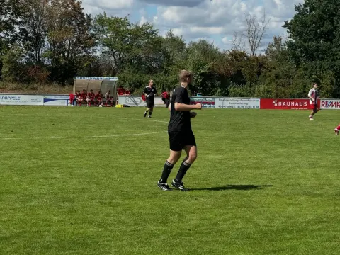 Szene aus dem Spiel STV Deutenbach 2 – 1. FC Heilsbronn, Bild 2