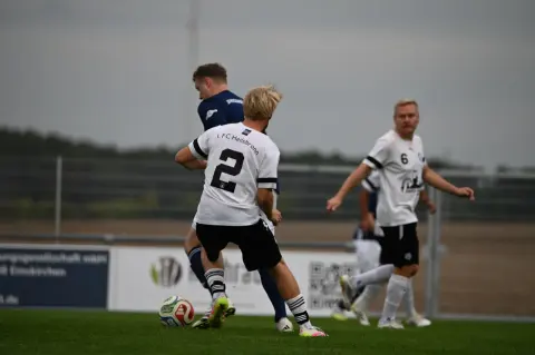 Szene aus dem Spiel SV Hagenbüchach – 1. FC Heilsbronn, Bild 4