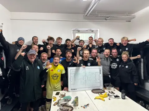 Szene aus dem Spiel SpVgg Nürnberg – 1. FC Heilsbronn, Bild 1